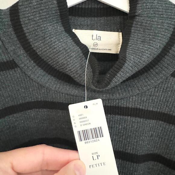 Anthropologie T.La Ribbed Petite Turtleneck in Dark Green NWT - Picture 6 of 8